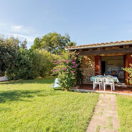Appartamento Trilocale Le Canne 6 Posti Letto Con Giardino San Teodoro  Exteriér fotografie